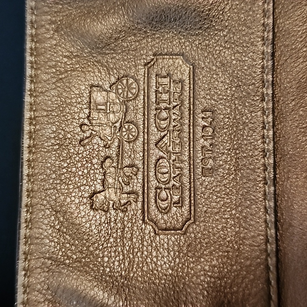 Handbag - Picture 3 of 5